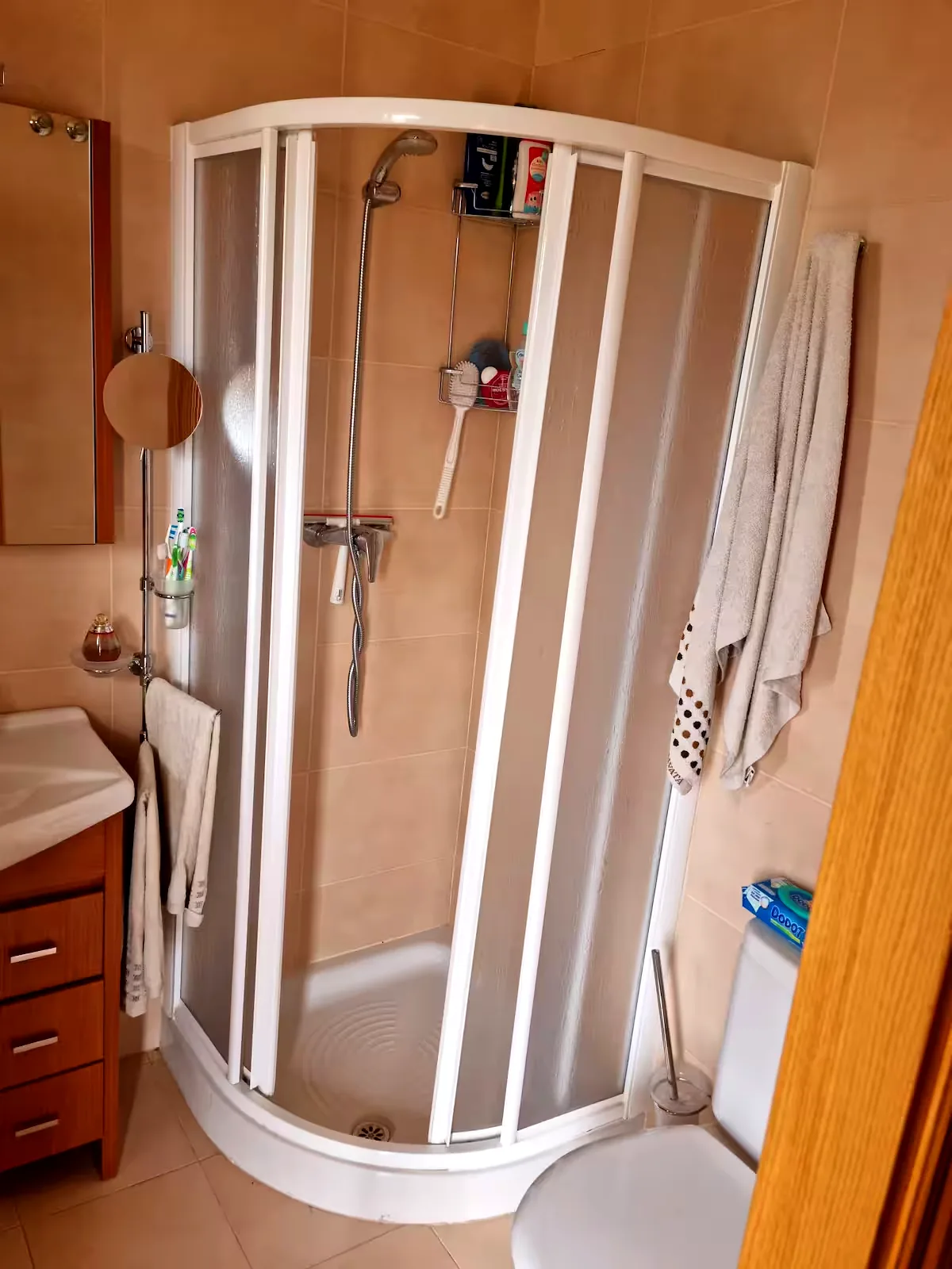 Baño con ducha