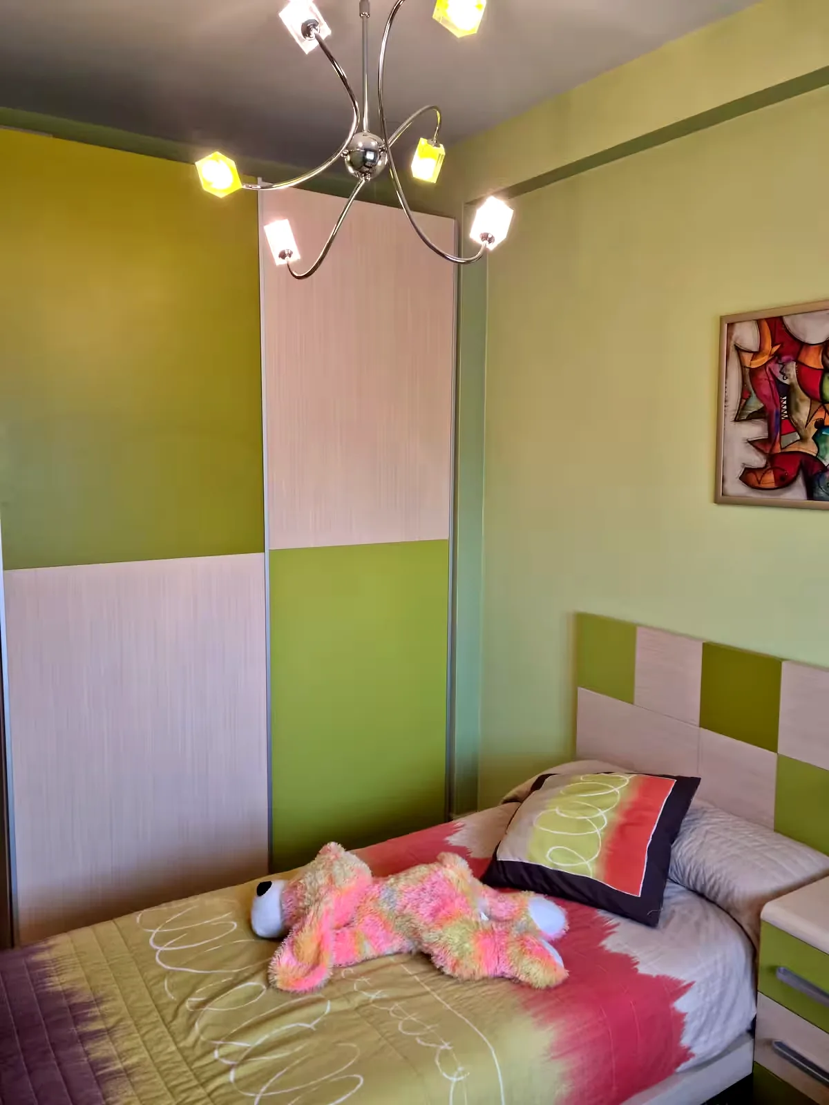 Dormitorio principal del apartamento